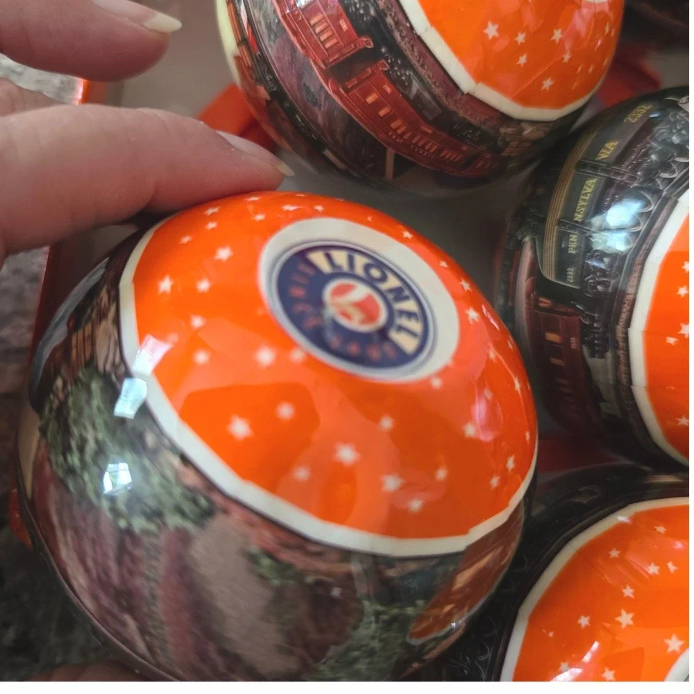 Lionel Trains Christmas Box‎ of 13 Plastic Ball Ornaments Post War Era Scenery